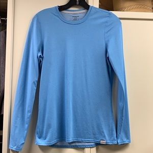 Patagonia women’s capilene top